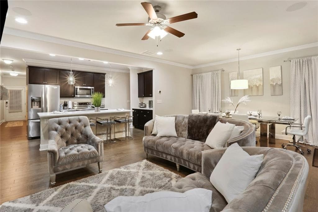 3 bedroom, 3 bathroom townhouse for rent at 539 Jefferson Chase Street, Atlanta, GA 30354 for $2,625 a month — photo 10