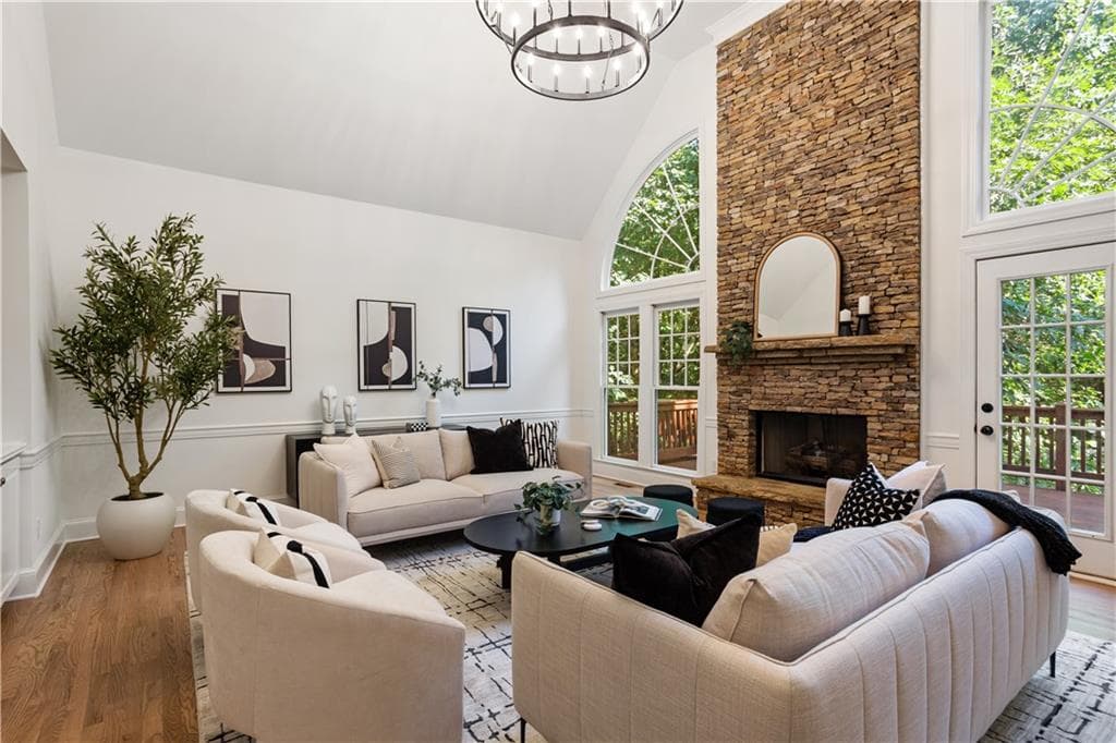 5 bedroom, 5 bathroom, 4,679 sq ft single family residence for sale at 5154 Vinings Estates Way, Mableton, GA 30126 — photo 4