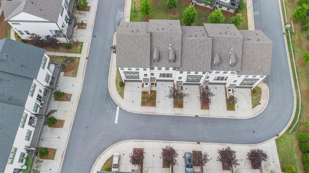 4 bedroom, 4 bathroom, 2,625 sq ft townhouse for rent at 1505 Slopeside Loop, Smyrna, GA 30082 for $3,700 a month — photo 4