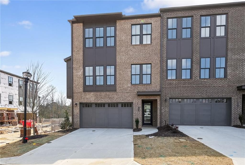 4 bedroom, 4 bathroom, 3,086 sq ft townhouse for rent at 3685 Belle Fields Crossing, Suwanee, GA 30024 for $3,400 a month — photo 1 of 30