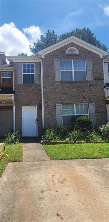 2 bedroom, 3 bathroom, 1,424 sq ft townhouse for sale at 1578 Eastern Sunrise Lane, Decatur, GA 30034