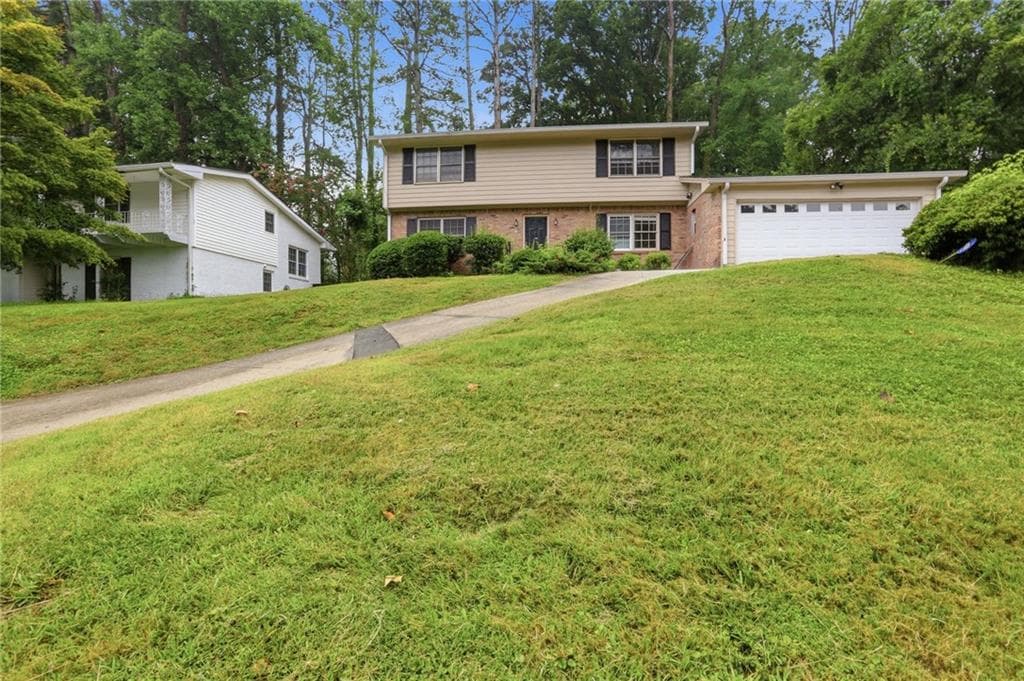 4 bedroom, 3 bathroom, 2,878 sq ft single family residence sold at 3498 Dale Lane, Atlanta, GA 30331