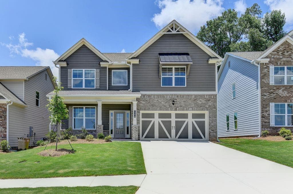 5 bedroom, 4 bathroom, 2,562 sq ft single family residence for rent at 7309 Yewtree Drive Walk, Flowery Branch, GA 30542 for $2,750 a month