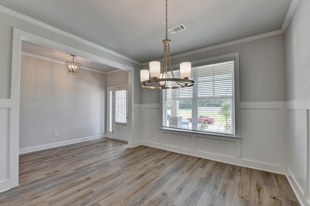 5 bedroom, 4 bathroom, 2,562 sq ft single family residence for rent at 7309 Yewtree Drive Walk, Flowery Branch, GA 30542 for $2,750 a month — photo 10