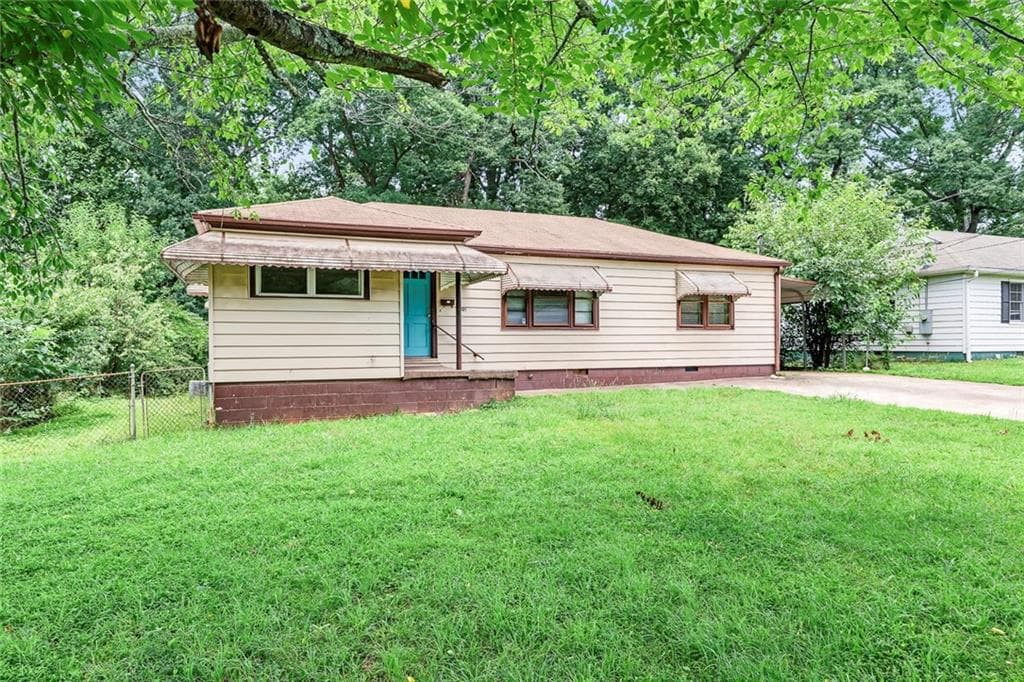 3 bedroom, 2 bathroom, 1,595 sq ft single family residence sold at 170 Mathews Circle, Marietta, GA 30067