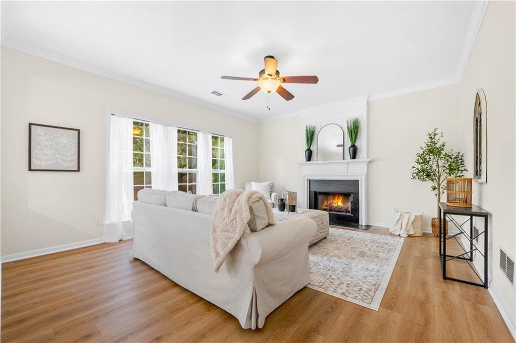4 bedroom, 3 bathroom, 2,130 sq ft single family residence under contract at 7025 Brassfield Drive, Cumming, GA 30041 — photo 9