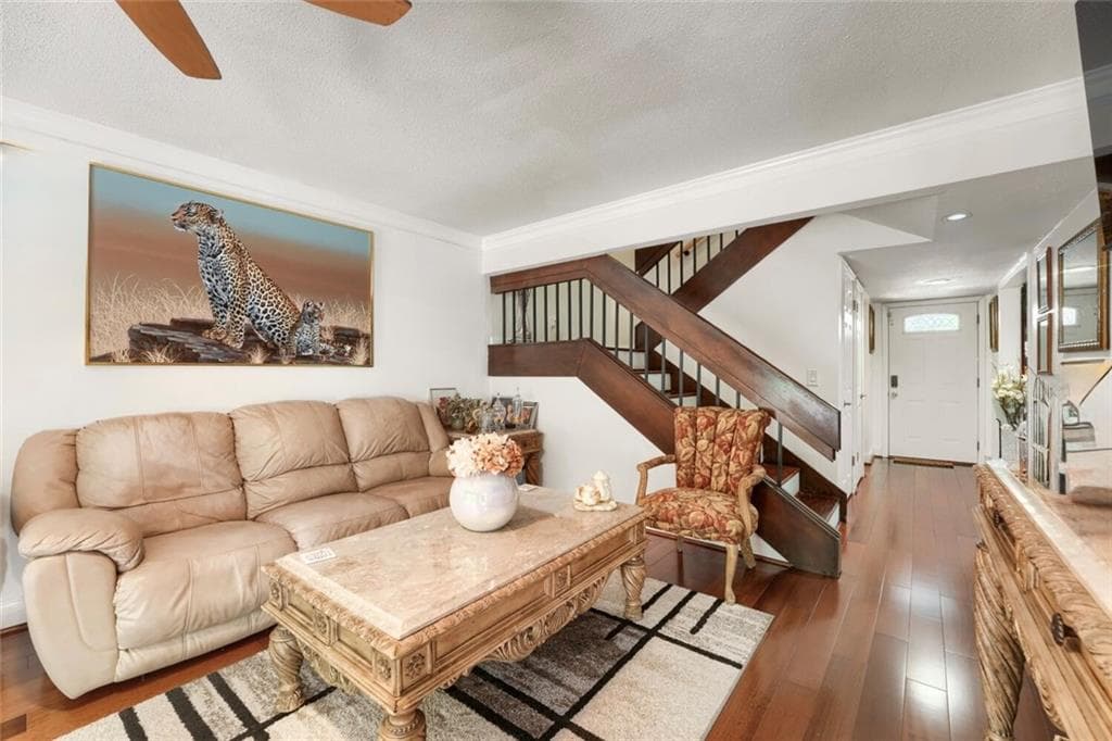 3 bedroom, 3 bathroom, 2,067 sq ft townhouse for sale at 85 Willowick Drive, Lithonia, GA 30038 — photo 7