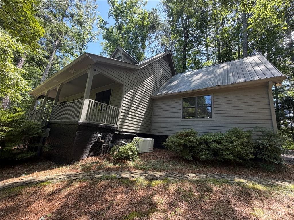 3 bedroom, 3 bathroom, 2,516 sq ft single family residence for rent at 4120 Heard Industrial Boulevard, Cumming, GA 30041 for $2,850 a month — photo 5