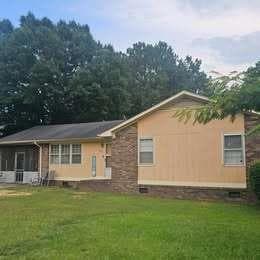 3 bedroom, 2 bathroom, 1,180 sq ft single family residence for sale at 509 W Jule Peek Avenue, Cedartown, GA 30125