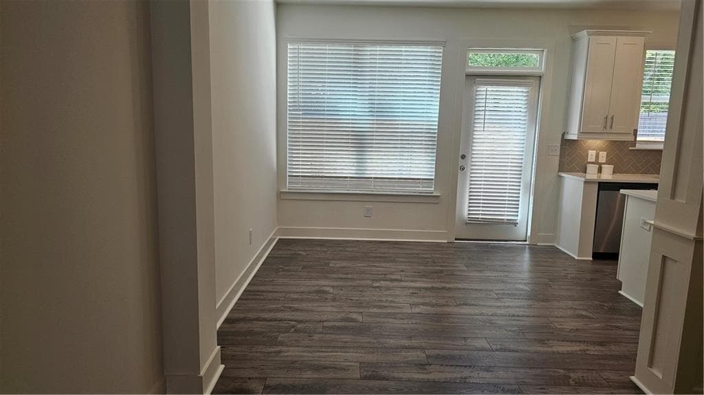 3 bedroom, 3 bathroom, 1,745 sq ft townhouse for rent at 153 Auburn Valley Way, Auburn, GA 30011 for $2,100 a month — photo 5