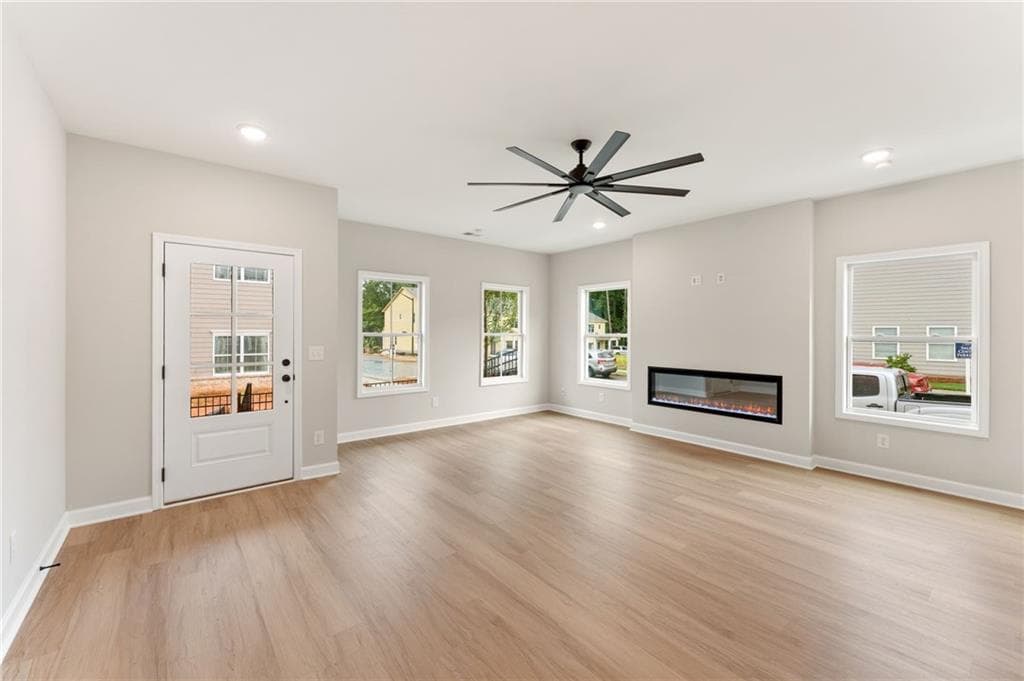 3 bedroom, 3 bathroom, 1,615 sq ft townhouse under contract at 1925 Kinnard Alley, Kennesaw, GA 30144 — photo 7