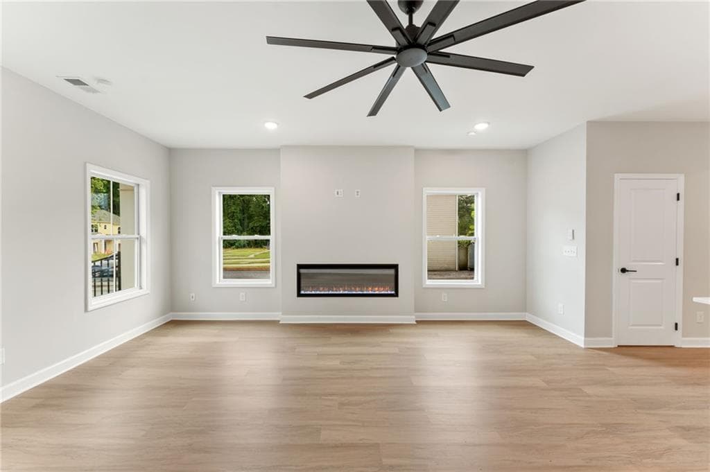 3 bedroom, 3 bathroom, 1,615 sq ft townhouse under contract at 1925 Kinnard Alley, Kennesaw, GA 30144 — photo 8