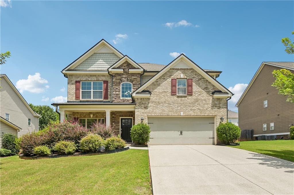 4 bedroom, 3 bathroom, 2,989 sq ft single family residence sold at 5155 Northview Lake, Cumming, GA 30040