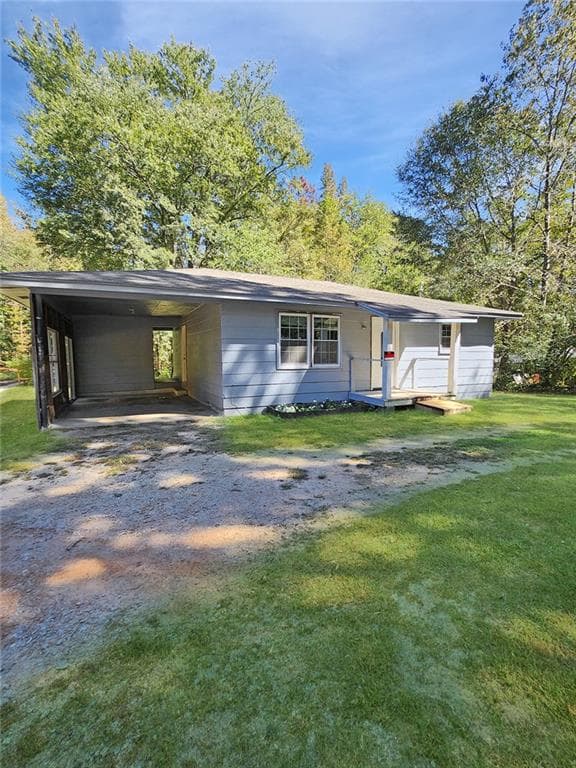 5 bedroom, 2 bathroom, 3,024 sq ft single family residence for sale at 147 Cobb Road, Covington, GA 30014 — photo 2