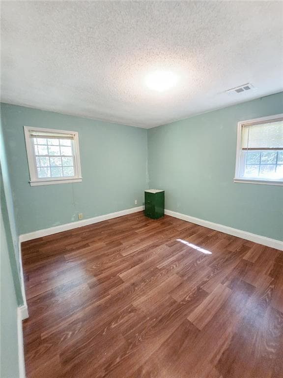 5 bedroom, 2 bathroom, 3,024 sq ft single family residence for sale at 147 Cobb Road, Covington, GA 30014 — photo 10