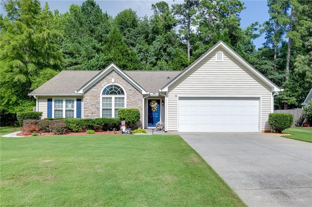 558 Bellingham Drive, Sugar Hill, GA 30518 — most recent listing photo