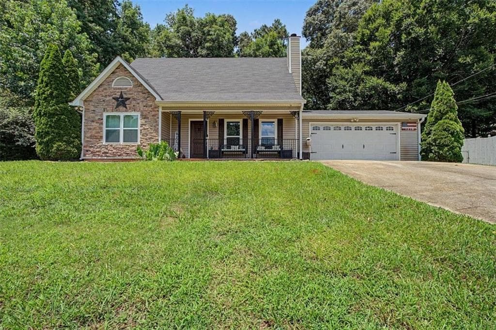 3 bedroom, 2 bathroom, 1,272 sq ft single family residence for sale at 1516 Willow Gate Way, Auburn, GA 30011 — photo 3
