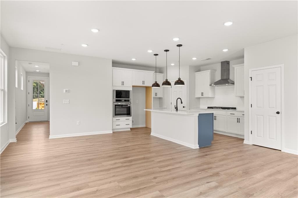3 bedroom, 3 bathroom, 1,804 sq ft townhouse for sale at 6210 Molo Lane 657, Cumming, GA 30041 — photo 4