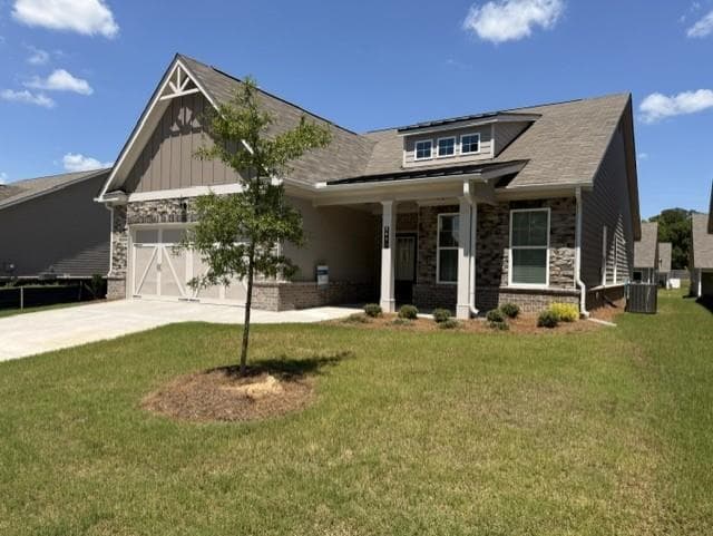3 bedroom, 2 bathroom, 1,977 sq ft single family residence under contract at 2620 Warbler Pass, Loganville, GA 30052 — photo 3