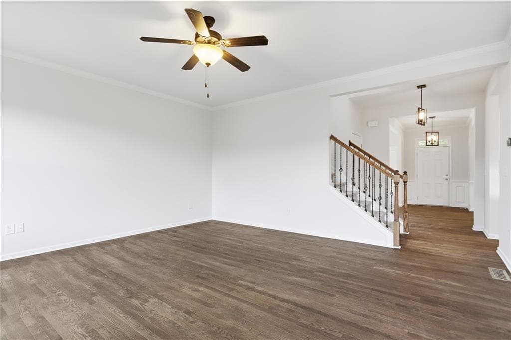 4 bedroom, 3 bathroom, 3,066 sq ft single family residence for sale at 375 Royal Sunset Drive, Dallas, GA 30157 — photo 2