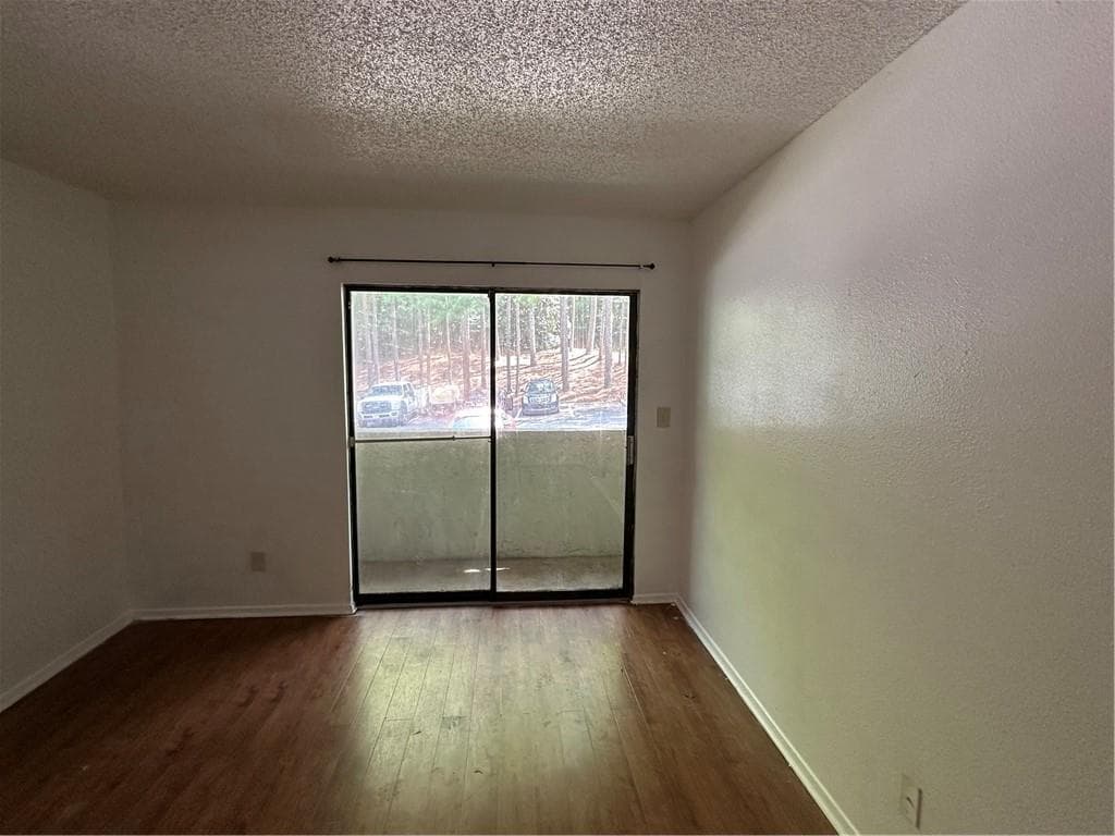 2 bedroom, 2 bathroom, 1,275 sq ft condominium for sale at 913 Seasons Parkway, Norcross, GA 30093 — photo 10