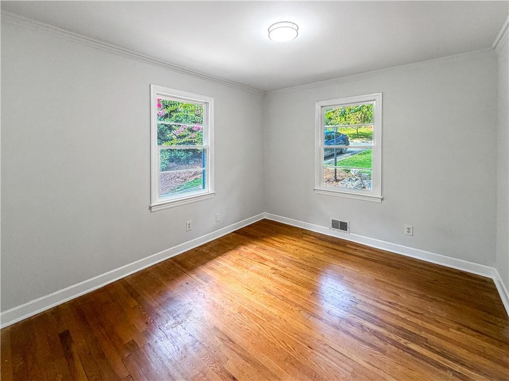 3 bedroom, 2 bathroom, 1,687 sq ft single family residence for sale at 106 Larose Circle, Marietta, GA 30060 — photo 9
