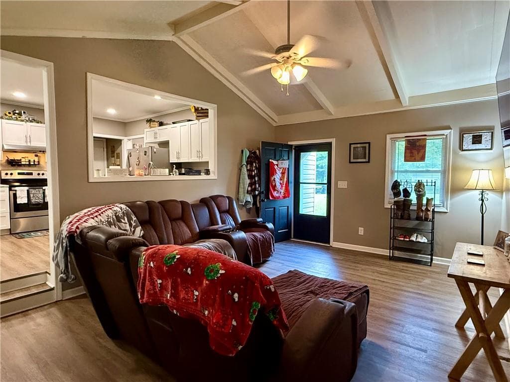 3 bedroom, 2 bathroom, 1,590 sq ft single family residence under contract at 416 S Candler Street, Villa Rica, GA 30180 — photo 10