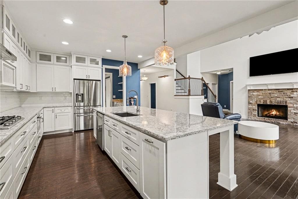 5 bedroom, 4 bathroom, 5,100 sq ft single family residence for sale at 34 Bridgestone Way, Cartersville, GA 30120 — photo 10