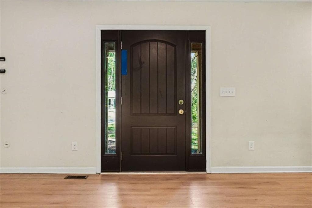 3 bedroom, 2 bathroom, 1,530 sq ft single family residence for sale at 3165 Beaver Drive, Douglasville, GA 30135 — photo 3