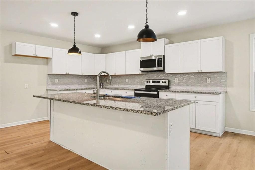 3 bedroom, 2 bathroom, 1,530 sq ft single family residence for sale at 3165 Beaver Drive, Douglasville, GA 30135 — photo 9