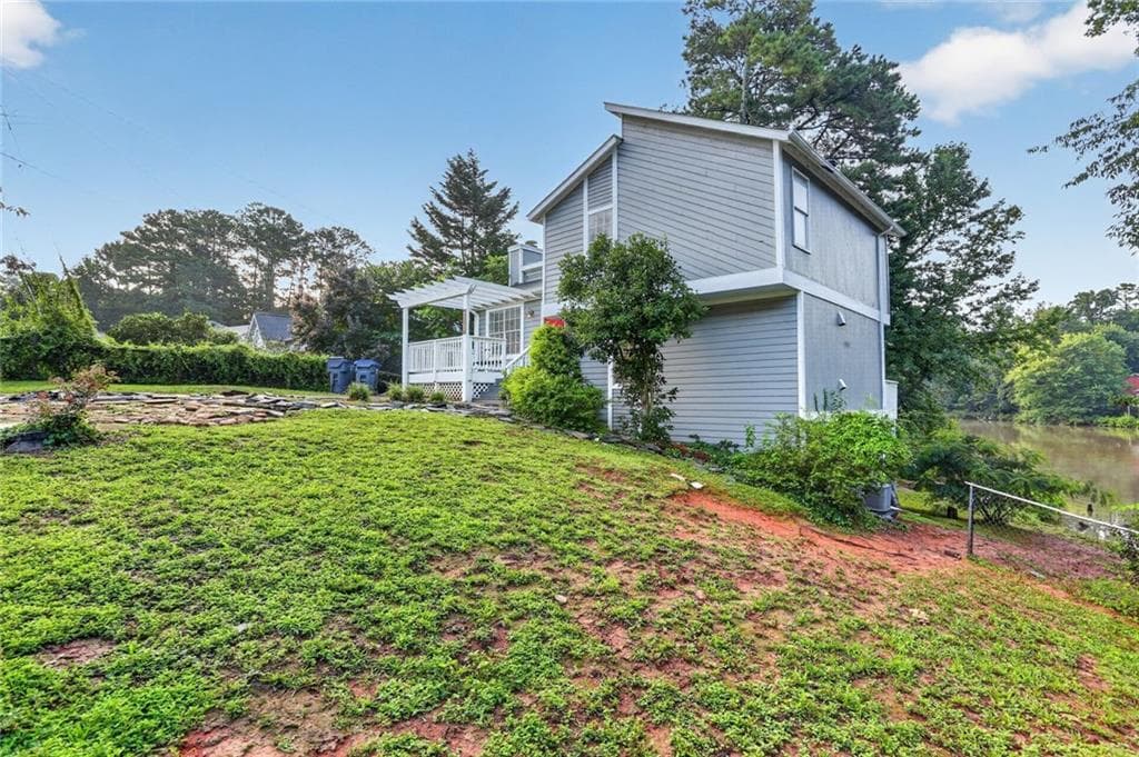 3 bedroom, 2 bathroom, 1,134 sq ft single family residence for sale at 3536 Highland Pine Way, Duluth, GA 30096 — photo 3