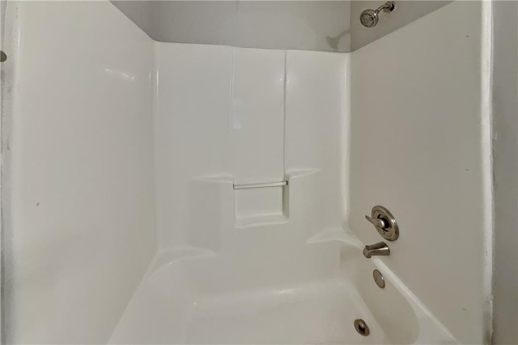 3 bedroom, 3 bathroom, 1,460 sq ft single family residence for rent at 3222 Avensong Village Circle, Milton, GA 30004 for $2,550 a month — photo 10