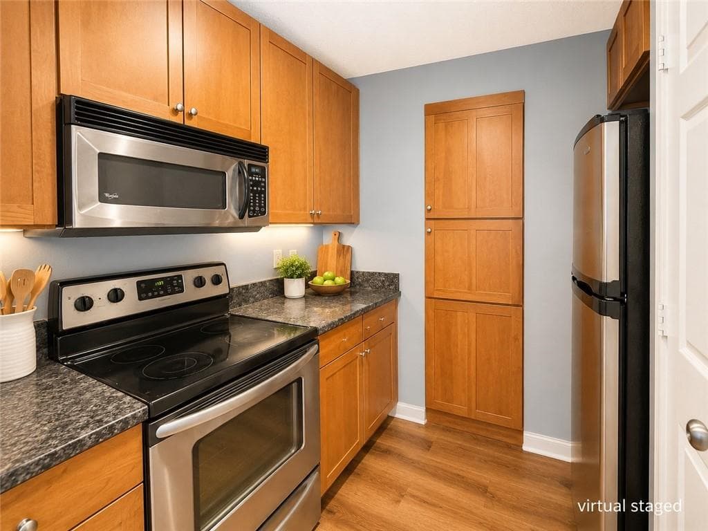 2 bedroom, 2 bathroom, 949 sq ft condominium for sale at 2657 Lenox Road N 181, Atlanta, GA 30324 — photo 7