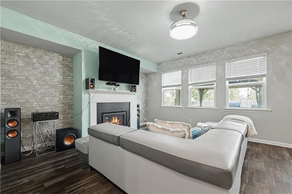 3 bedroom, 3 bathroom, 2,293 sq ft single family residence for sale at 1826 Woodsley Court, Loganville, GA 30052 — photo 4