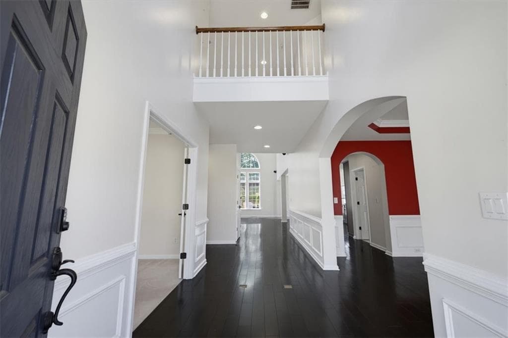 5 bedroom, 4 bathroom, 4,053 sq ft single family residence for sale at 1841 River Crest Way, Lawrenceville, GA 30045 — photo 6