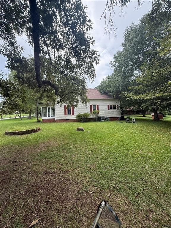 4 bedroom, 2 bathroom, 2,341 sq ft single family residence for sale at 15 Clem Lowell Road, Carrollton, GA 30116 — photo 4