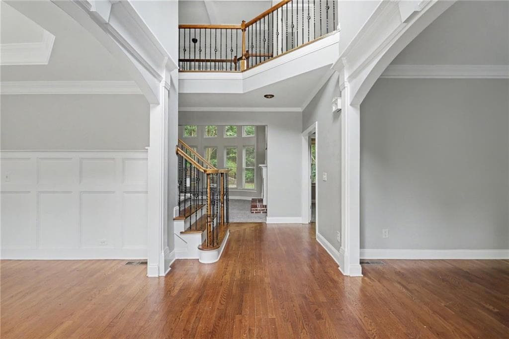 6 bedroom, 5 bathroom, 4,054 sq ft single family residence for sale at 1762 Country Wood Drive, Hoschton, GA 30548 — photo 5