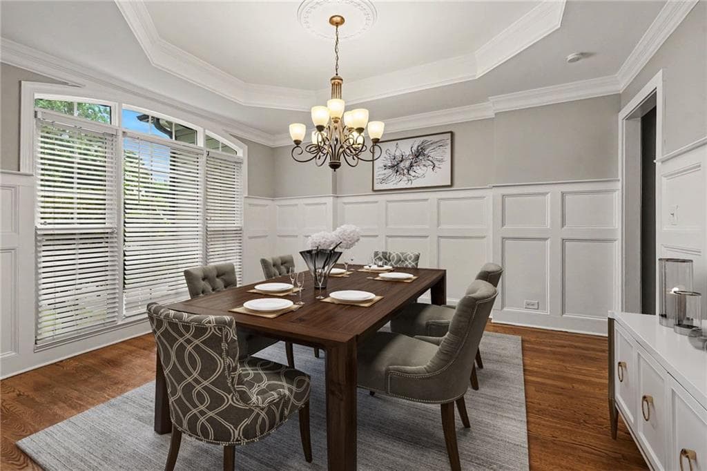 6 bedroom, 5 bathroom, 4,054 sq ft single family residence for sale at 1762 Country Wood Drive, Hoschton, GA 30548 — photo 9