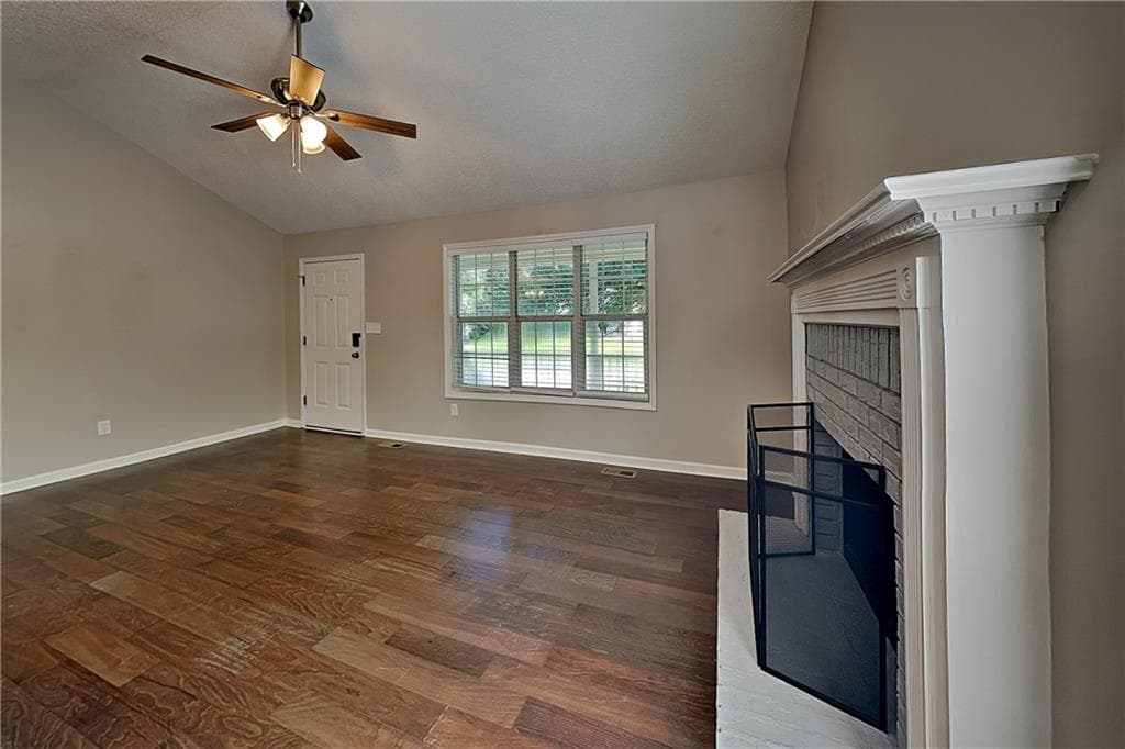 3 bedroom, 2 bathroom, 1,357 sq ft single family residence for rent at 97 Due West Place, Dallas, GA 30157 for $1,825 a month — photo 2