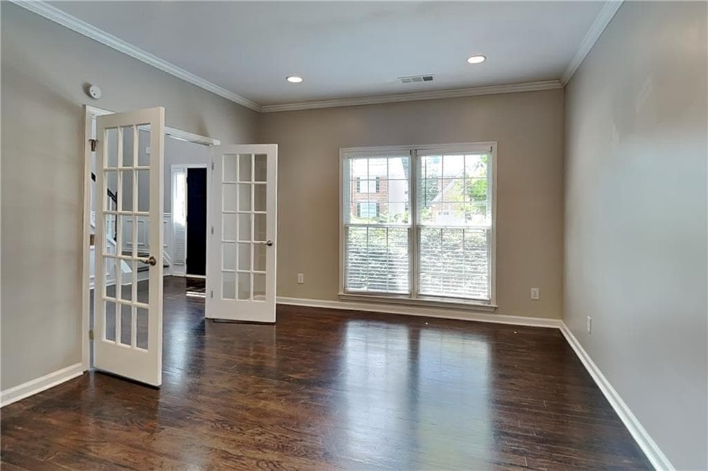 4 bedroom, 3 bathroom, 2,644 sq ft single family residence for rent at 5404 Oxford Chase Way, Dunwoody, GA 30338 for $3,400 a month — photo 4