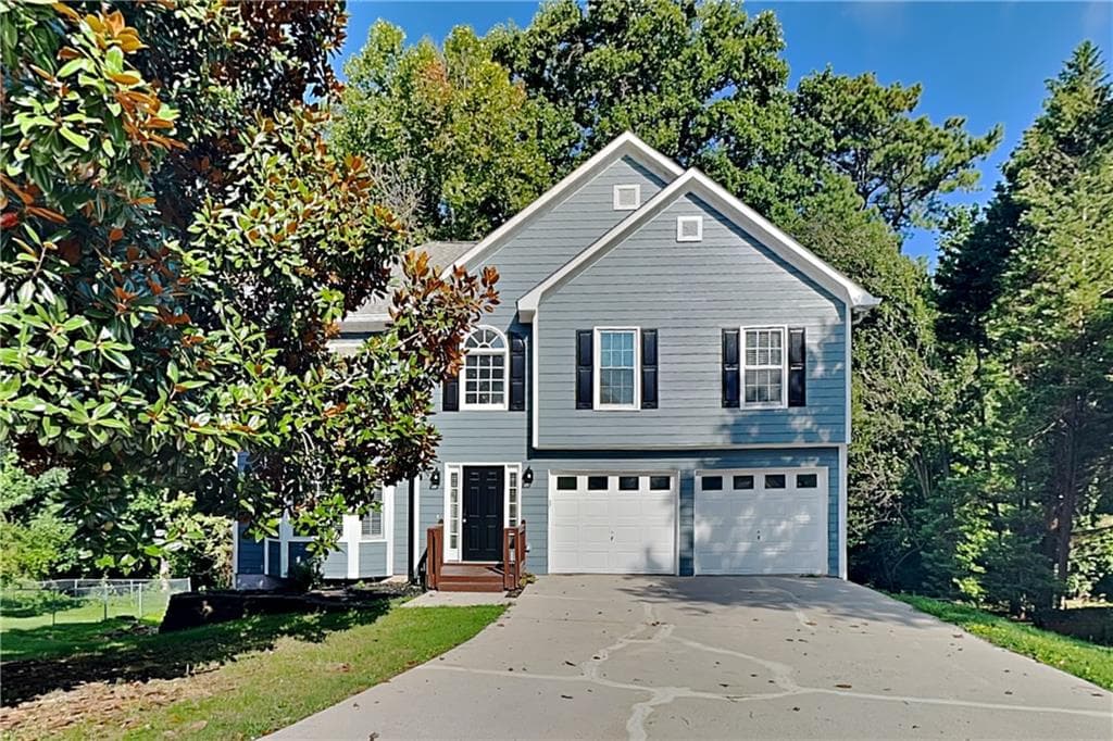 3 bedroom, 4 bathroom, 2,524 sq ft single family residence for rent at 220 Poppy Tree Lane, Woodstock, GA 30189 for $2,575 a month — photo 1 of 20