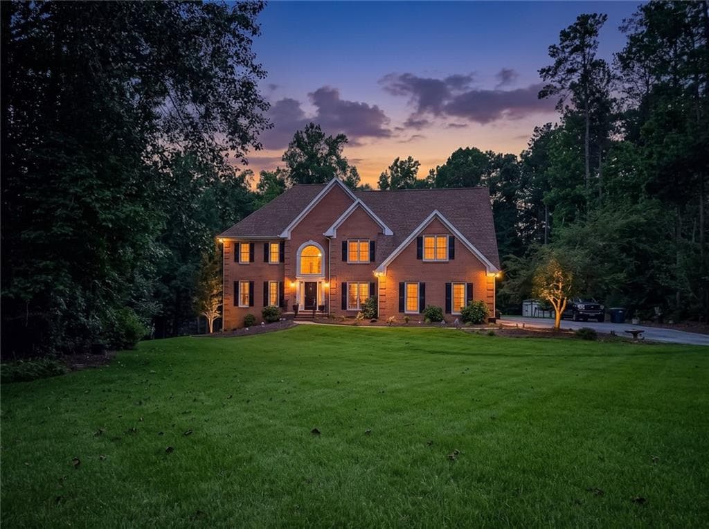 4 bedroom, 4 bathroom, 5,896 sq ft single family residence for sale at 3625 Graycliff Road, Snellville, GA 30039 — photo 2