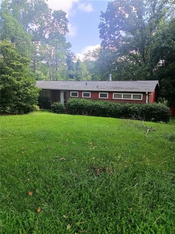 3 bedroom, 2 bathroom, 1,379 sq ft single family residence under contract at 3479 Meadowlane Place, Atlanta, GA 30331