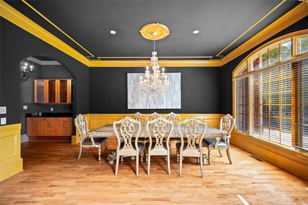 6 bedroom, 6 bathroom, 9,251 sq ft single family residence under contract at 1670 Riverside Road, Roswell, GA 30076 — photo 10