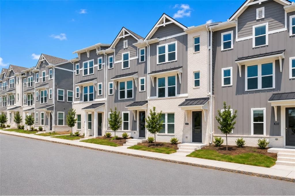 3 bedroom, 4 bathroom, 2,126 sq ft townhouse for rent at 3618 Georgia Avenue, Hapeville, GA 30354 for $2,750 a month — photo 3