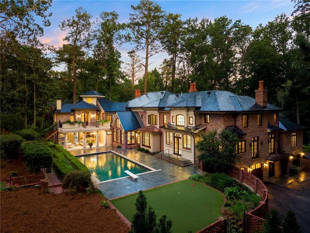 6 bedroom, 9 bathroom, 8,000 sq ft single family residence for sale at 35 Valley Road, Atlanta, GA 30305 — photo 2