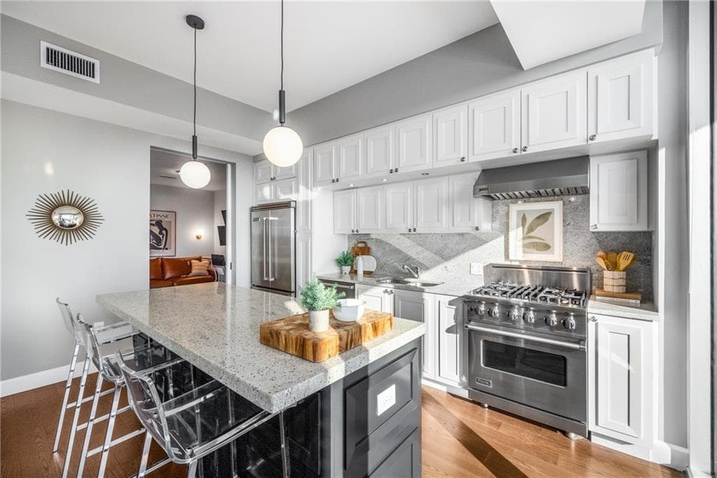 2 bedroom, 3 bathroom, 1,391 sq ft condominium for sale at 1820 Peachtree Street 1205, Atlanta, GA 30309 — photo 4