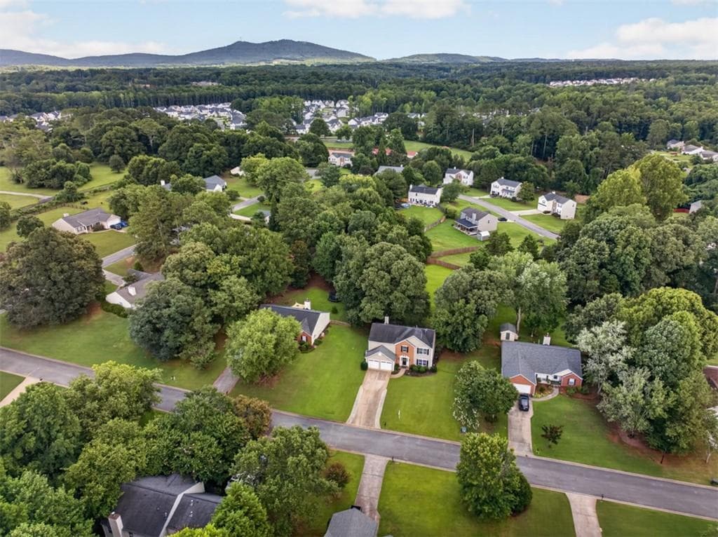 4 bedroom, 3 bathroom, 2,152 sq ft single family residence for sale at 4110 Ridgebrook Bend, Cumming, GA 30028 — photo 5