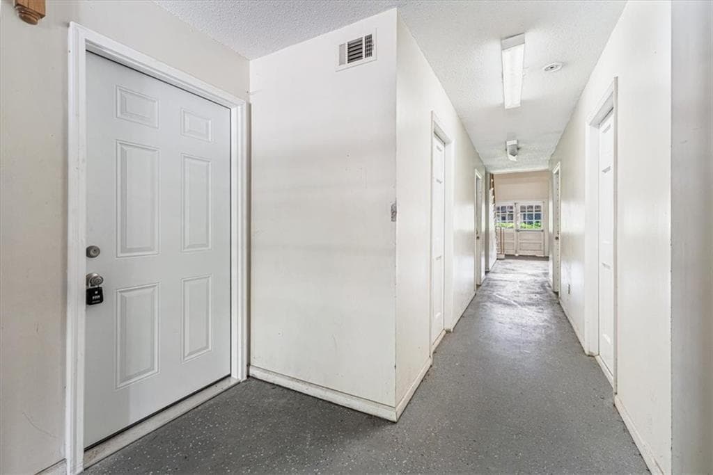 2 bedroom, 2 bathroom, 1,424 sq ft condominium for sale at 3028 Parc Lorraine, Lithonia, GA 30058 — photo 5