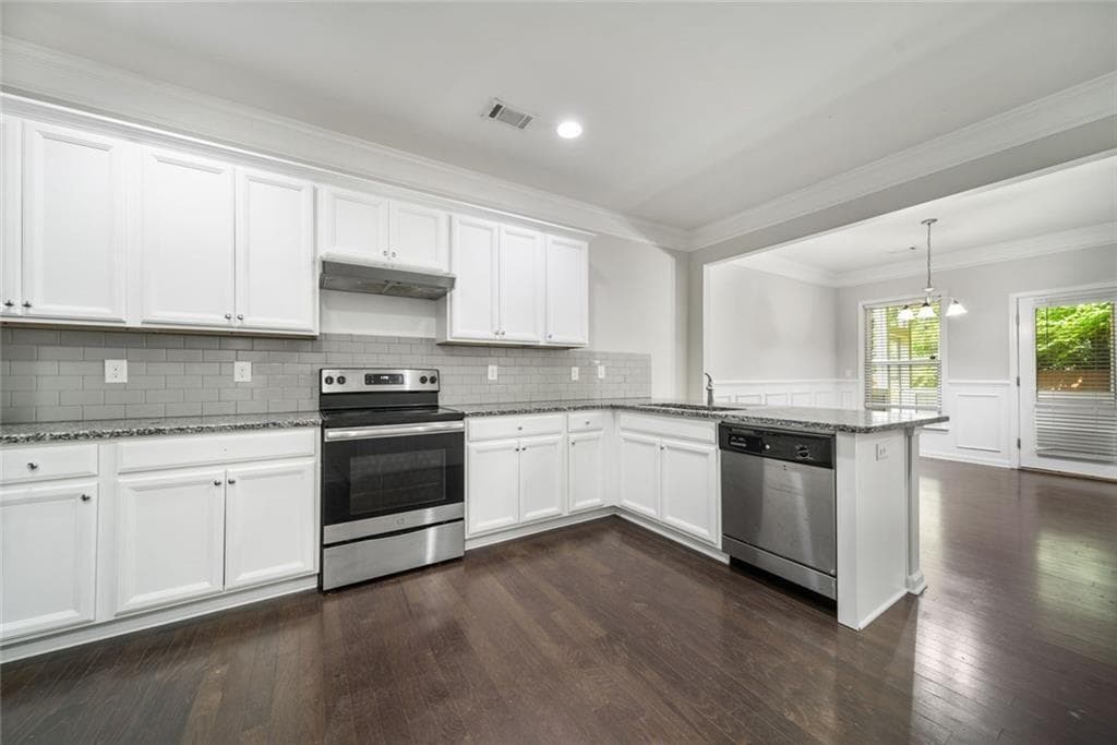 4 bedroom, 3 bathroom, 2,253 sq ft single family residence for sale at 1448 BRUSHED Lane, Lawrenceville, GA 30045 — photo 8